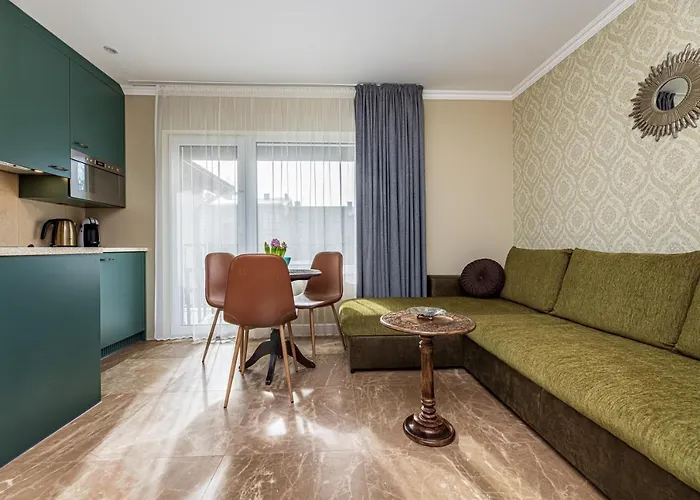 Sakura_inn * Palanga